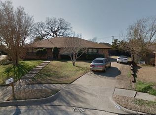 2036 Oakmeadow Ct, Bedford, TX 76021