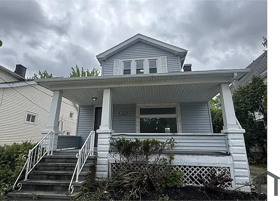 14308 Kingsford Ave — Photo 1