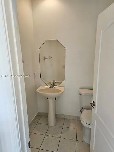2160 NE 37th Rd — Photo 5