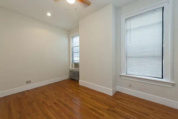 Rented by Compass | media 10