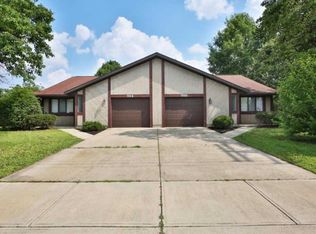 914-916 Tradewind Dr, Westerville, OH 43081