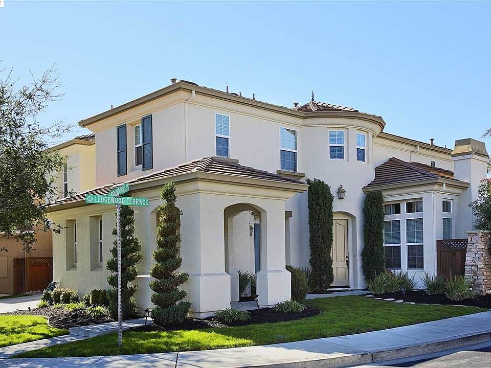 1st image of 6096 Round Hill Dr