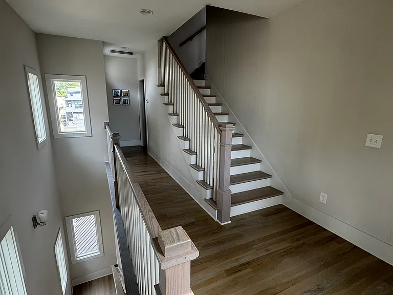 1305-1305D Pillow St #D — Photo 13