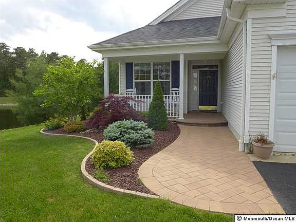 5th image of 58 Stamford Dr