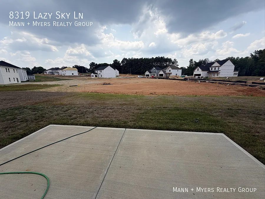Your Next Home Awaits in Colfax - 5 bed, 4 bath — Photo 4