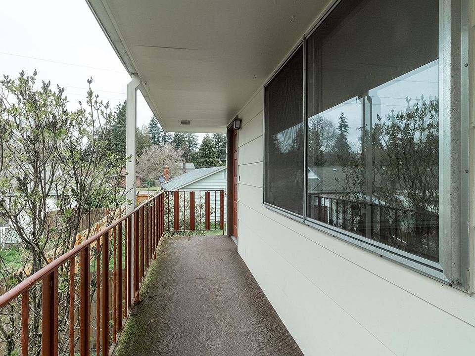 B Street Apartments - 757 B St Washougal WA | Zillow