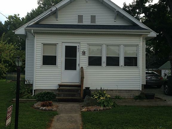 3rd image of 307 E Mason St