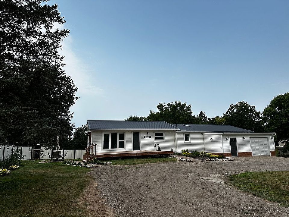 1st image of 100 Lein St S
