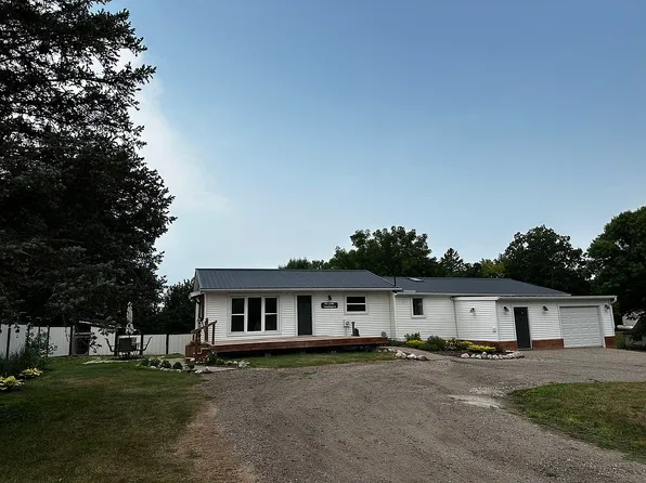 100 Lein St S, Underwood, MN 56586