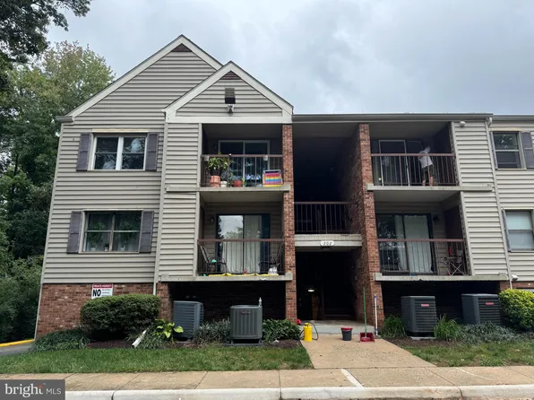 202 Buckingham Ln APT 302, Stafford, VA 22556