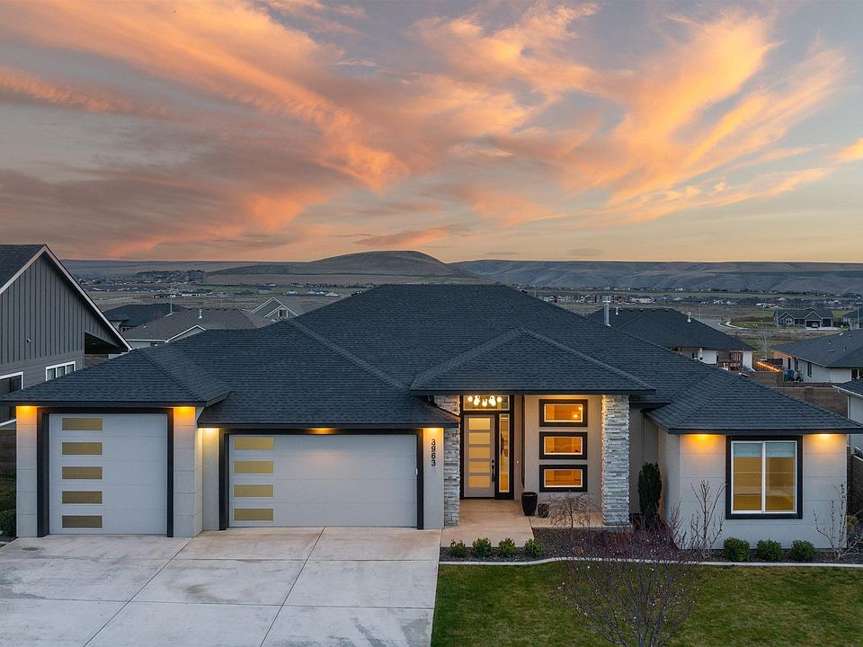1st image of 3963 Corvina St