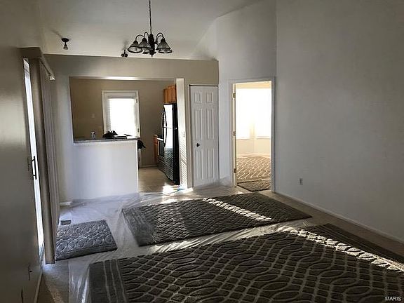3rd image of 804 Liberty Village Dr