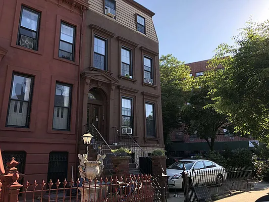 Rented by Lang Realty LLC | media 22