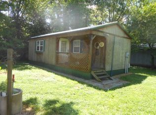 420 Matilda St, Elnora, IN 47529