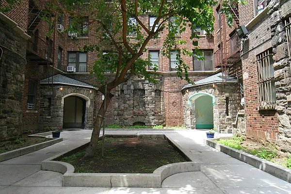 Sold by Willie Kathryn Suggs, LREB | media 12