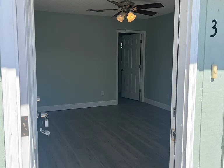 216 Oleander Dr #2 — Photo 1