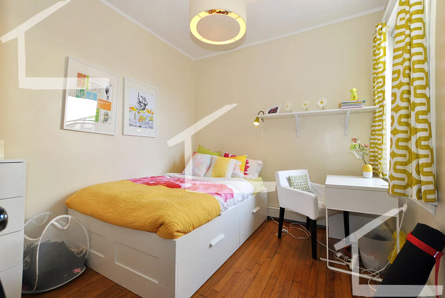 4 bed, 2.0 bath, $6,400 — Photo 3