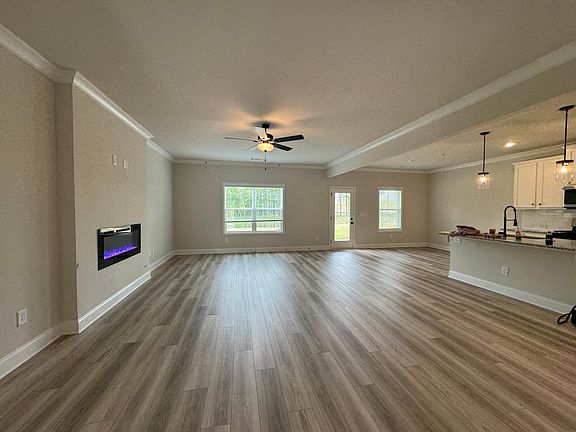 5th image of 3321 Westgate Park Dr