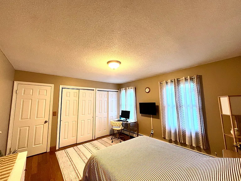 25 Michael Dr — Photo 32