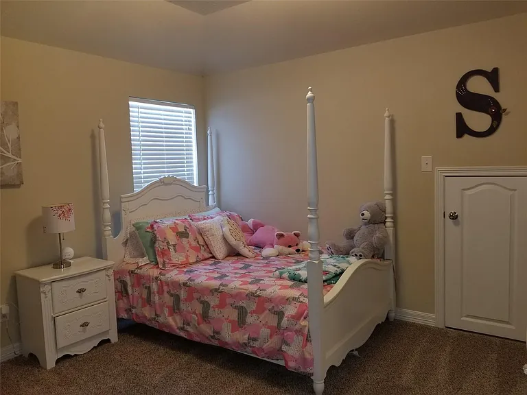 2566 Riverway Dr — Photo 18