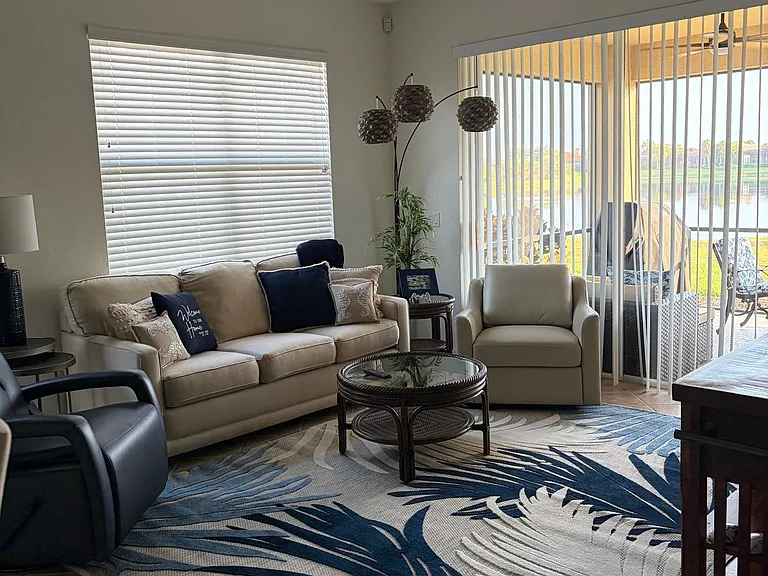 190 Padova Way — Photo 2