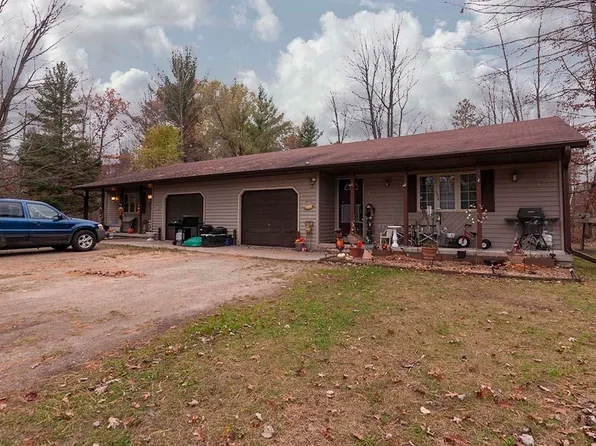 515 Left Foot Lake Rd, Crivitz, WI 54114