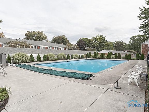 2nd image of 6657 Margate Blvd #B-3
