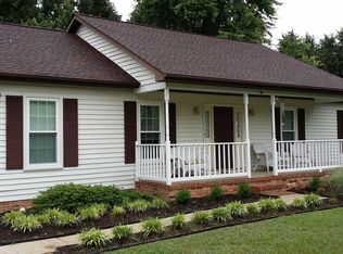 25 English Oak Cir, Fredericksburg, VA 22408