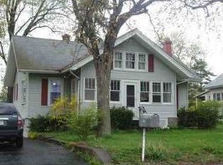 35 Old School Rd, Selkirk, NY 12158