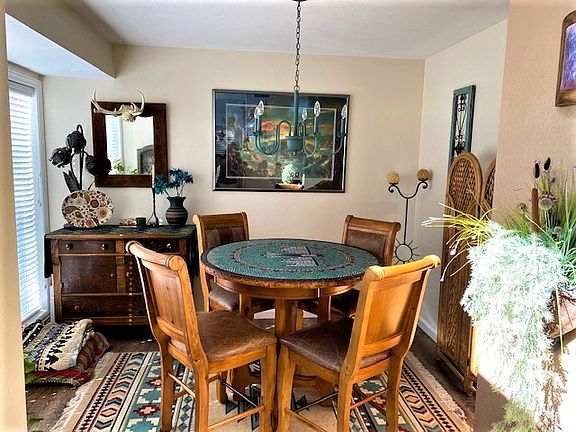 3rd image of 11793 Meadow Dr
