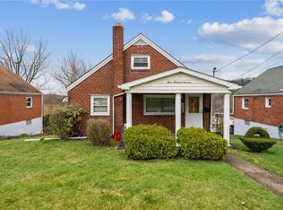 414 Mary St, Jeannette, PA 15644