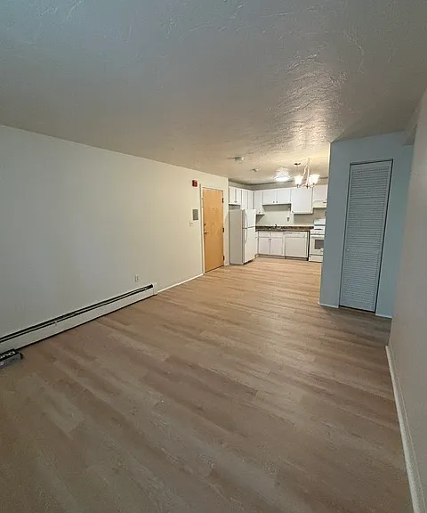 707 Bedford St #2 — Photo 2