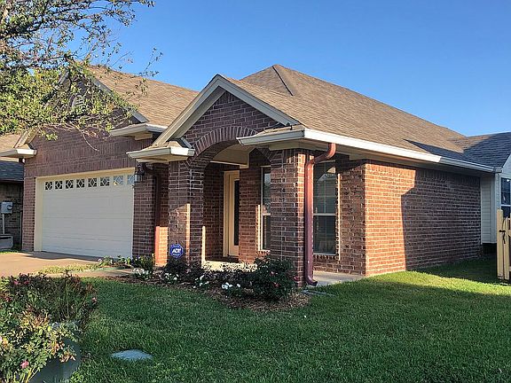 2nd image of 1023 Roberts Bend Ct