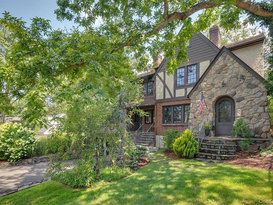 1st image of 30 Lindbergh Avenue