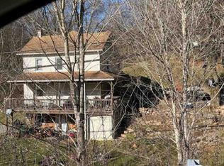 630 Fishing Creek Valley Rd, Harrisburg, PA 17112