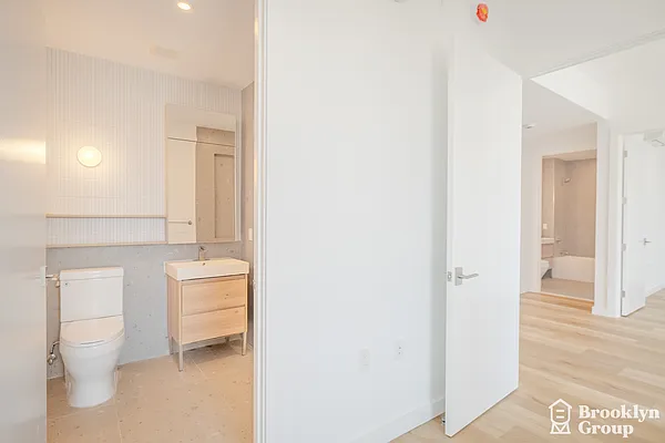 Rented by Brooklyn Group | media 8