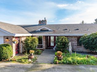 2166 Aurora Ct, Oak Harbor, WA 98277