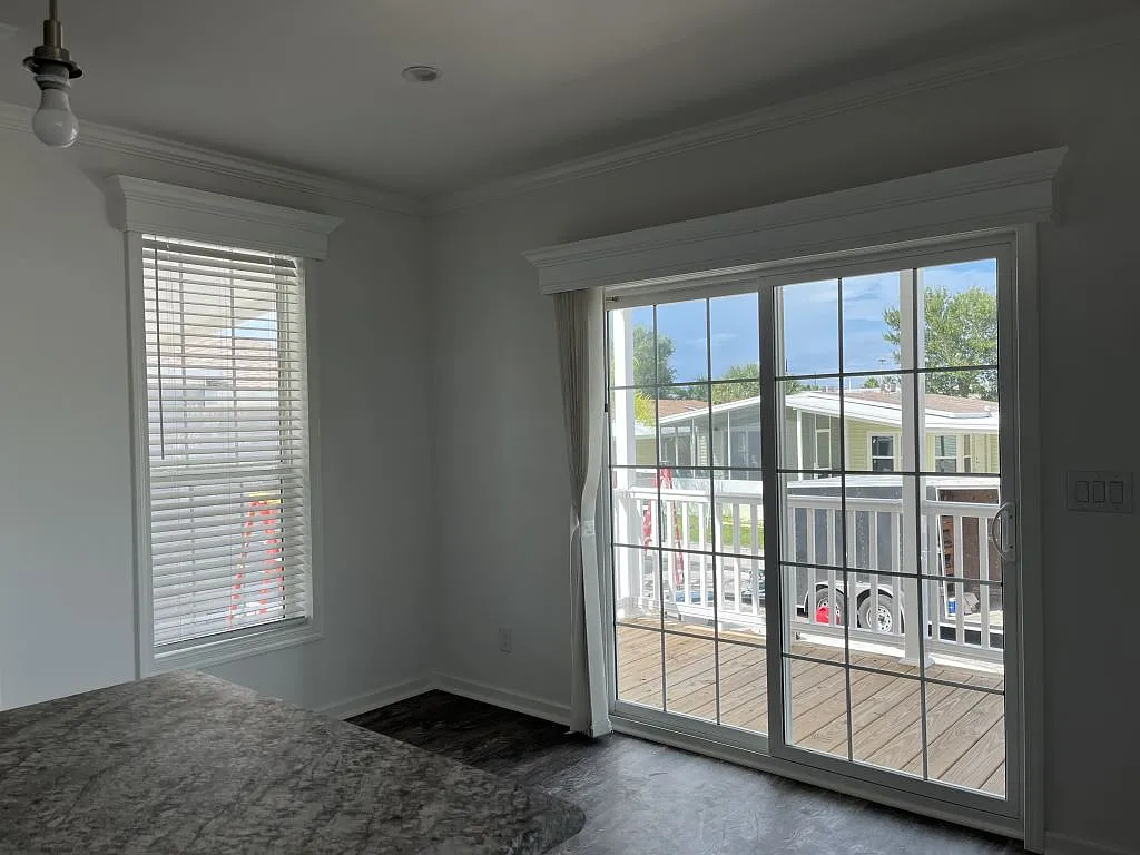 24300 Airport Rd — Photo 3