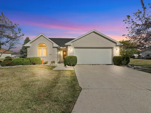 85 Nottingham Cross, Bowling Green, OH 43402