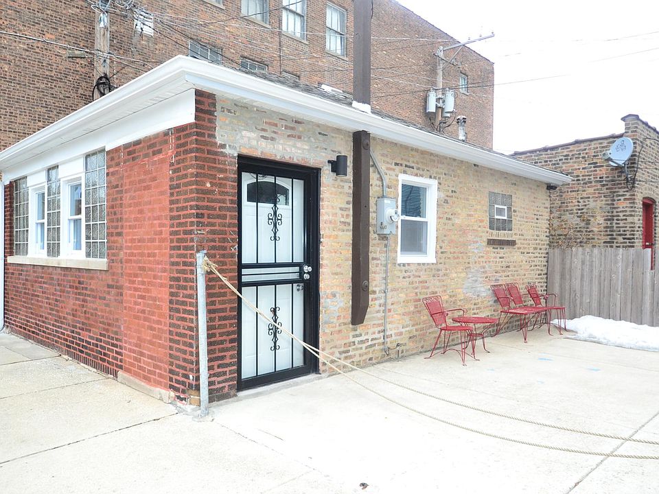 1st image of 3658 S Wood St