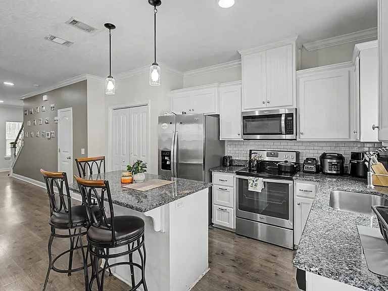 1223 Cypress Fall Cir — Photo 5