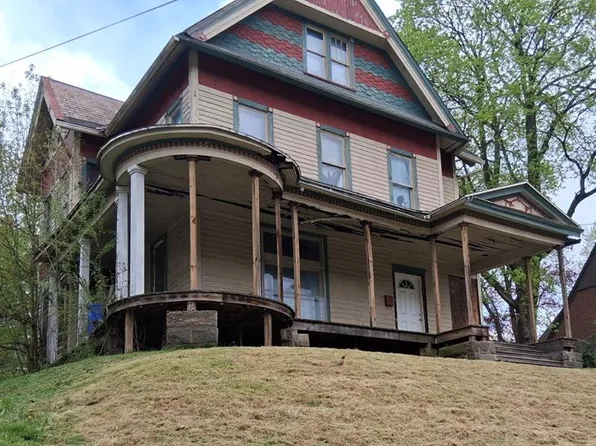 1039 W 1st St, Oil City, PA 16301