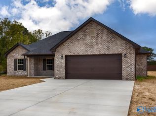 27039 N Wales Rd, Elkmont, AL 35620