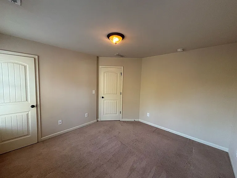 1322 Ingersoll Dr — Photo 19