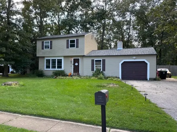 22 Alberts Ave, Sicklerville, NJ 08081