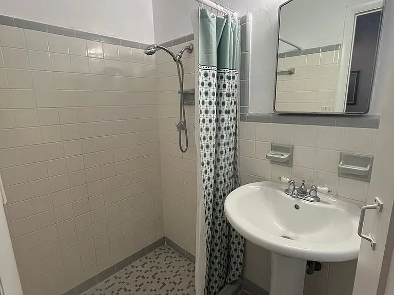 2680 NE Indian River Dr — Photo 14