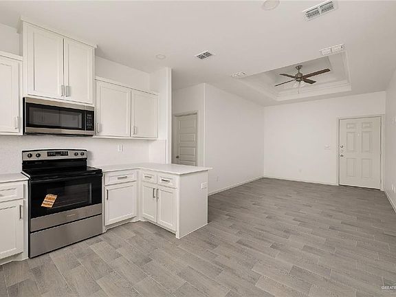 4th image of 2805 E Harrison Ave APT 4