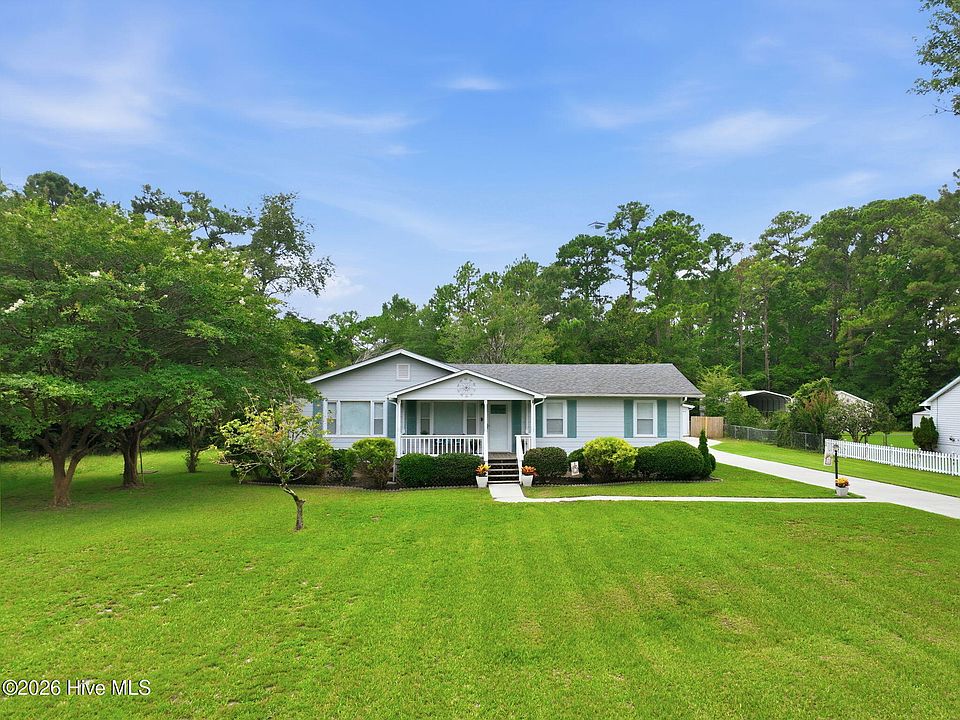 1st image of 2610 W Forest Drive