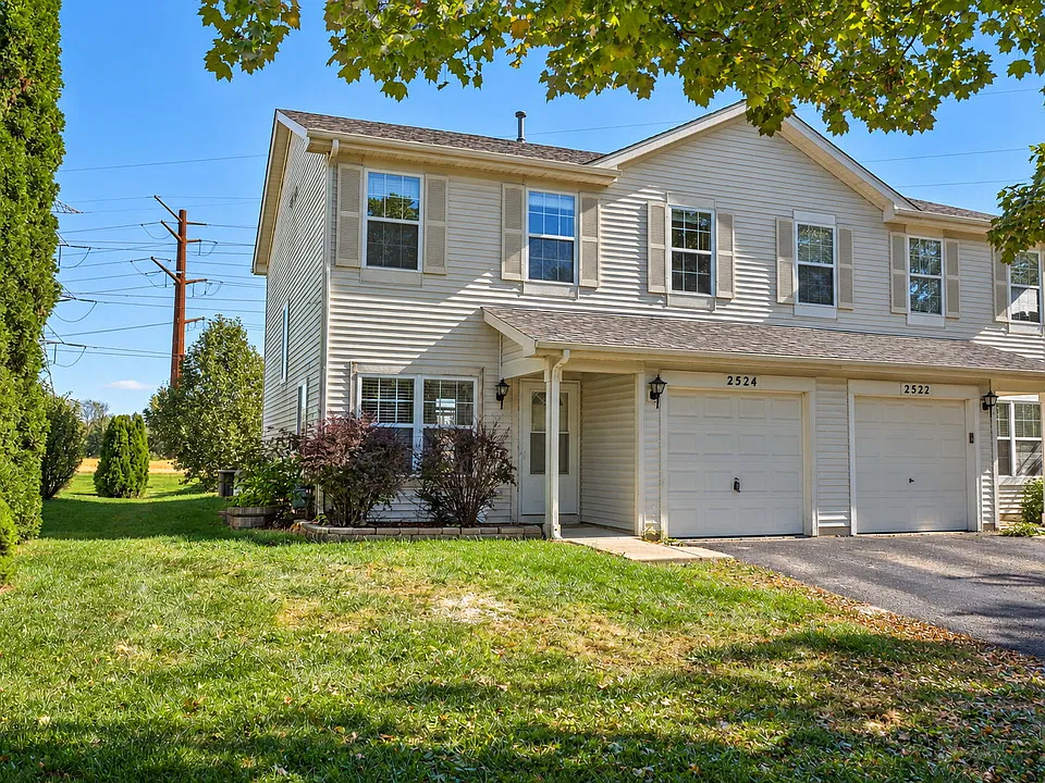 2524 Stonybrook Dr