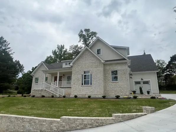 1168 N Franklin Ave, Cookeville, TN 38501